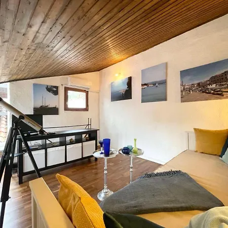 Piccolo House Apartman *