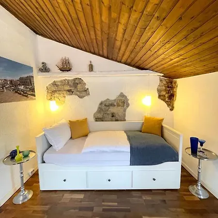 Piccolo House *